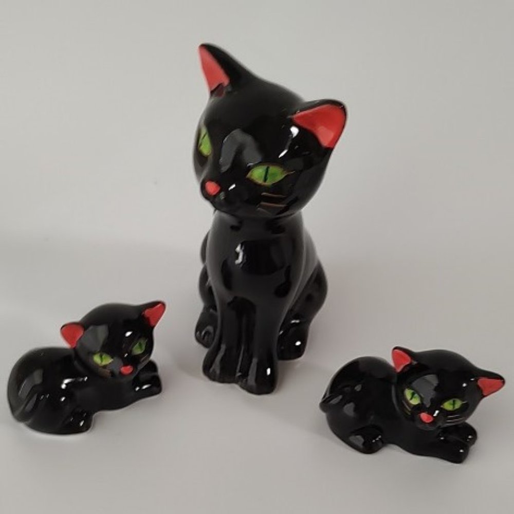 Purr-Fect Kitty Cat Trio - Three Vintage Style Kitty Cats